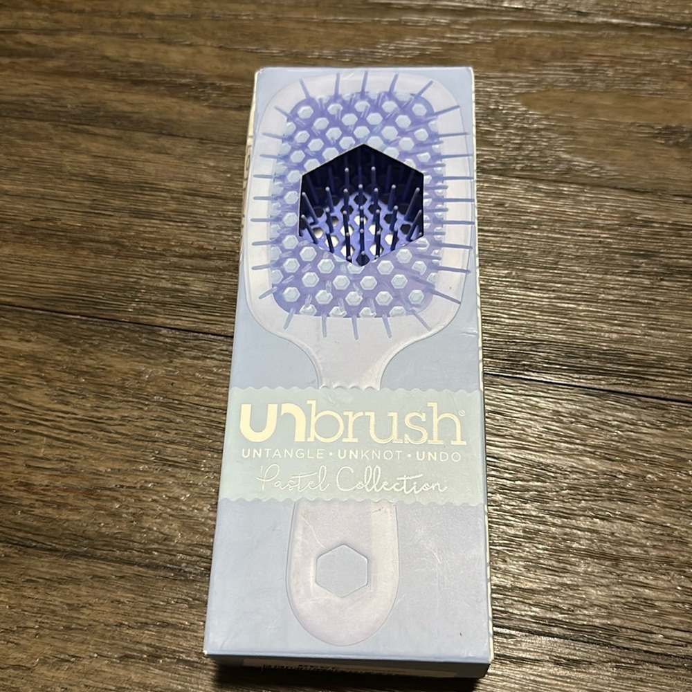 UNBrush - Pastel Collection -  UNTANGLE - UNKNOT - UNDO - Periwinkle